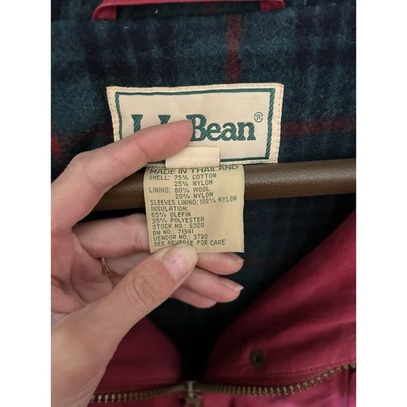 L.L.Bean VTG Woman Red Plaid Parka Coat Winter Jacket XL Wool Jacket - Picture 3 of 4